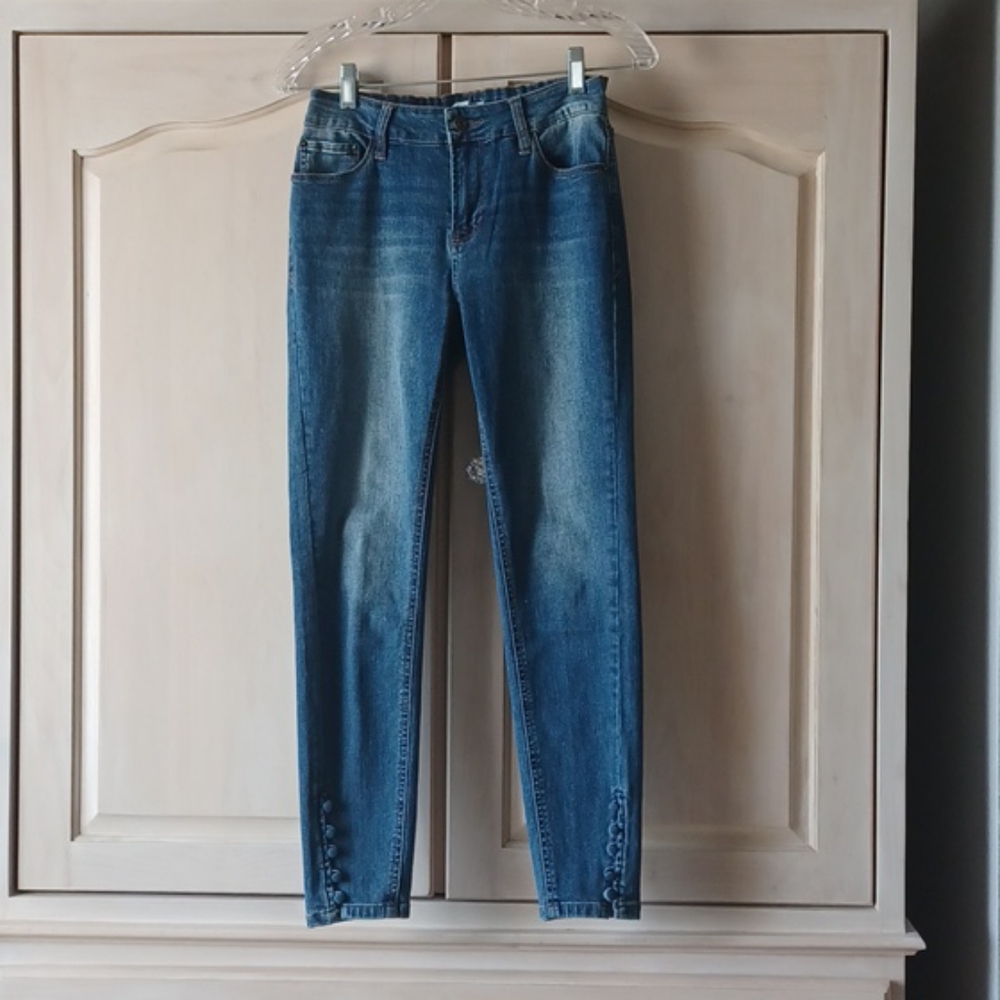 Kensie skinny jeans